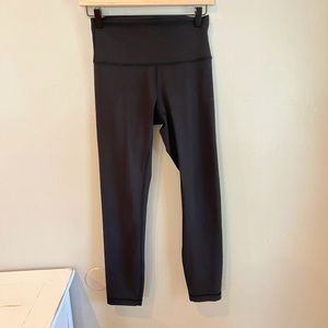 Lululemon Wunder Under leggings